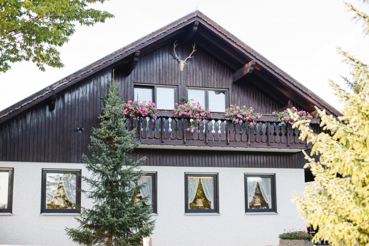 Landgasthof Heldenberg Lauterstein Exteriör bild